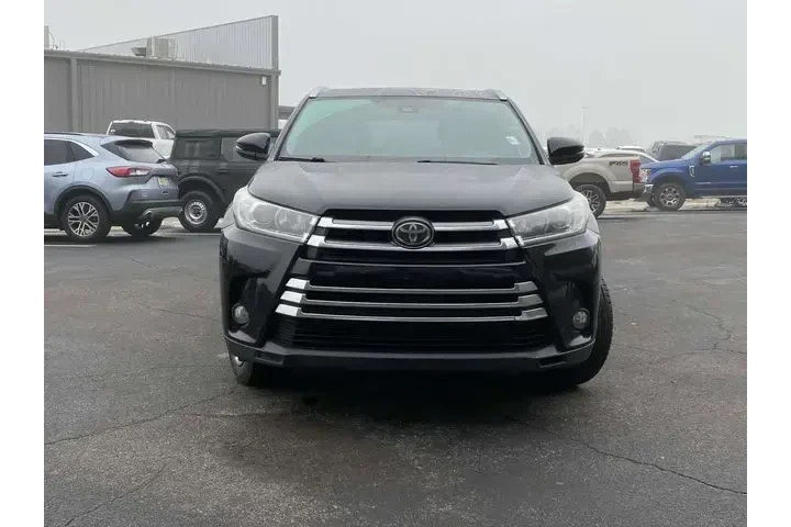 $12892 : Toyota Highlander 2017 Limit image 9