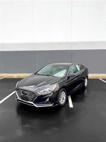 $12995 : 2018 Hyundai Sonata image 2