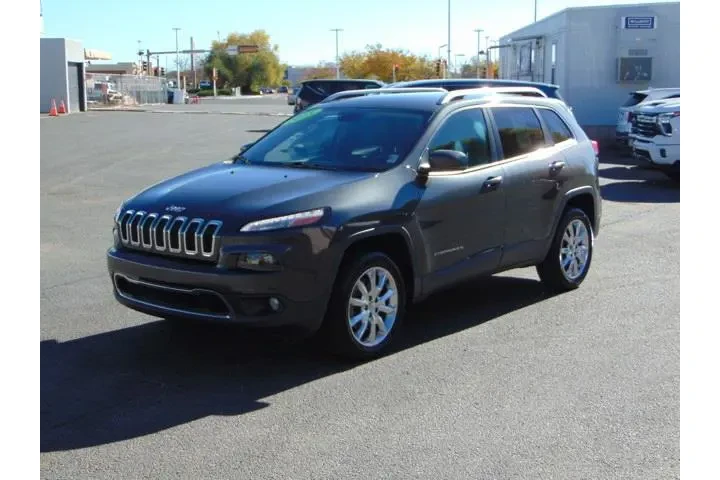 $10055 : Jeep Cherokee 2015 Limited 4 image 8