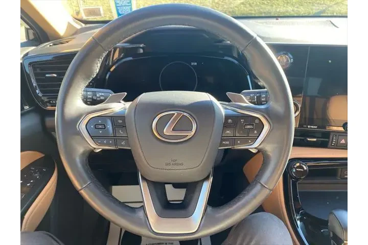 $39053 : Lexus NX 350 2024 AWD 4dr Cr image 5