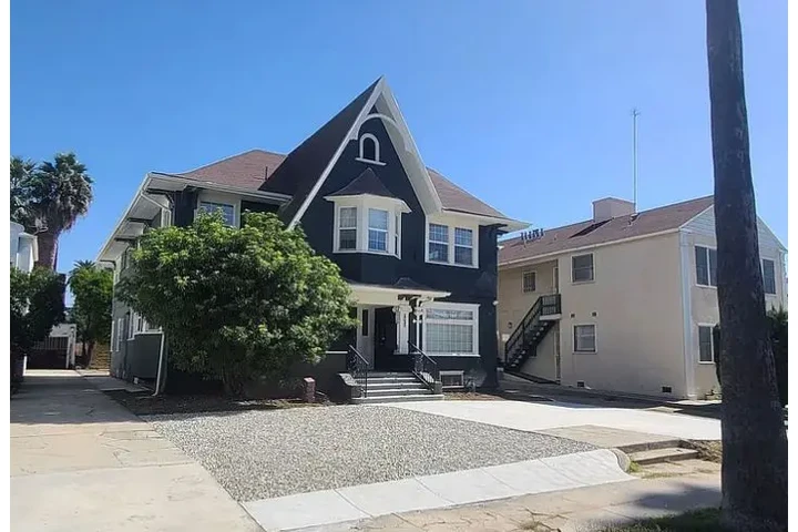 $1450 : 1 bed Apartment for rent in LA image 1