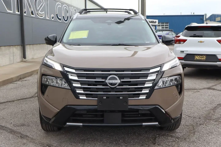 $34587 : 2025 Rogue AWD Platinum image 2
