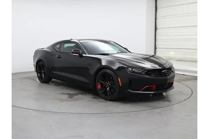 $27998 : Chevrolet Camaro 2020 LT 2dr image 1