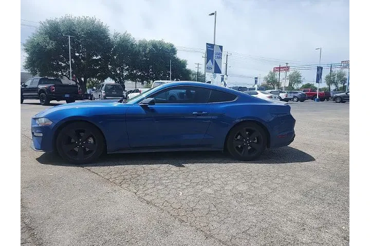 $25998 : Ford Mustang 2023 EcoBoost 2 image 5