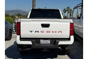 $36988 : Toyota Tacoma 2025 4x2 SR5 4 thumbnail