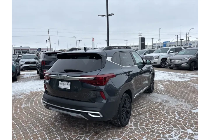 $21497 : 2023 Seltos Nightfall image 5