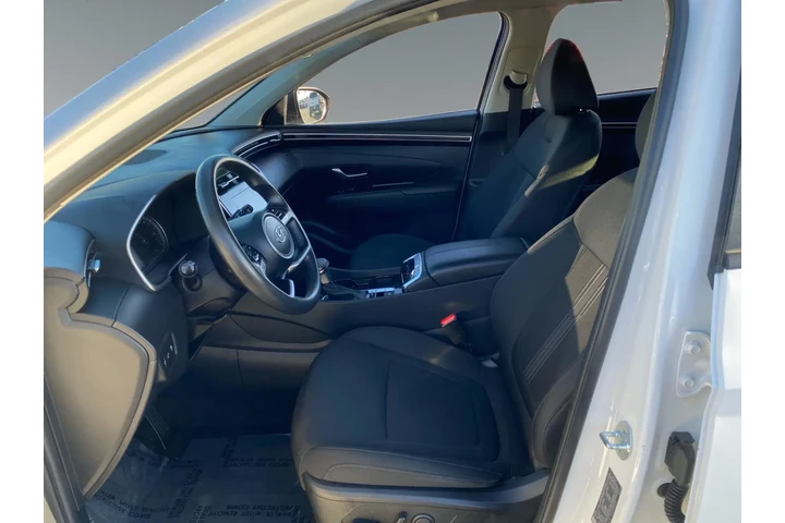 $27305 : Hyundai TUCSON 2024 image 9