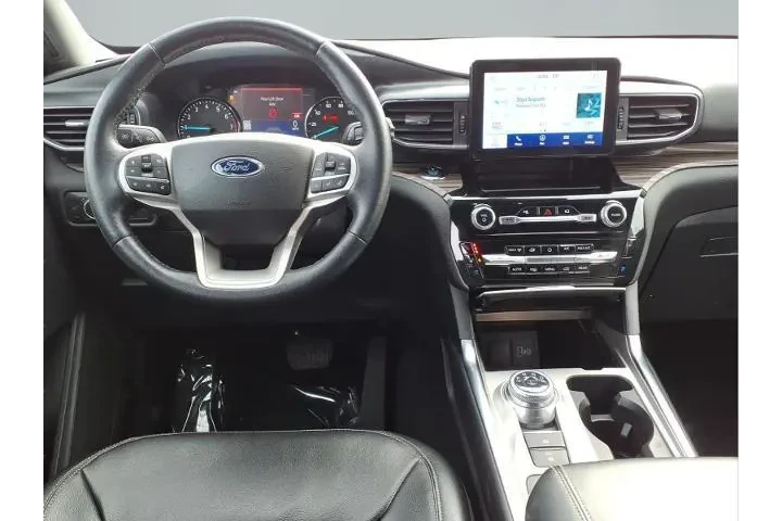 $26987 : Ford Explorer 2021 Limited 4 image 4