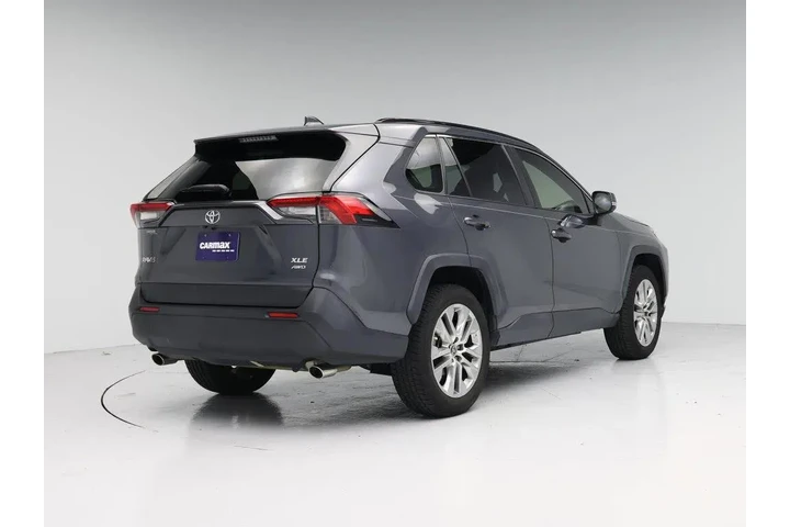 $26998 : Toyota RAV4 2020 AWD XLE Pre image 8