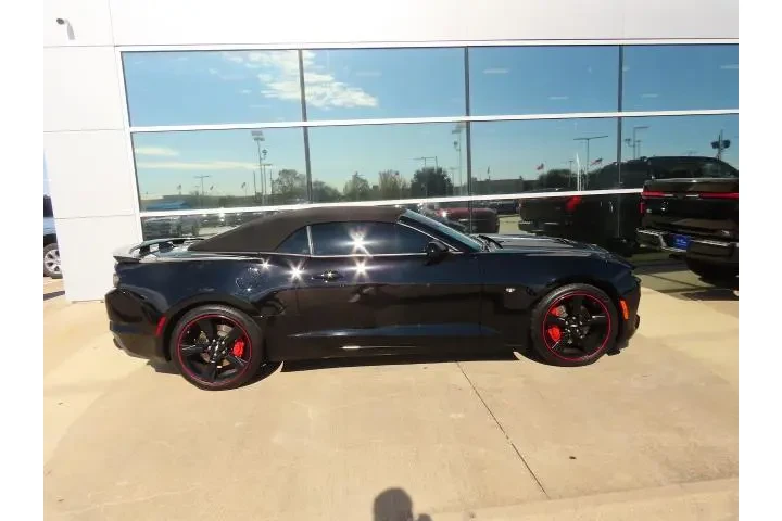 $37999 : Chevrolet Camaro 2023 SS 2dr image 10