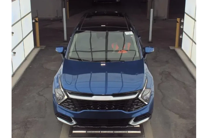 $22690 : Kia Sportage 2023 SX 4dr SUV image 2