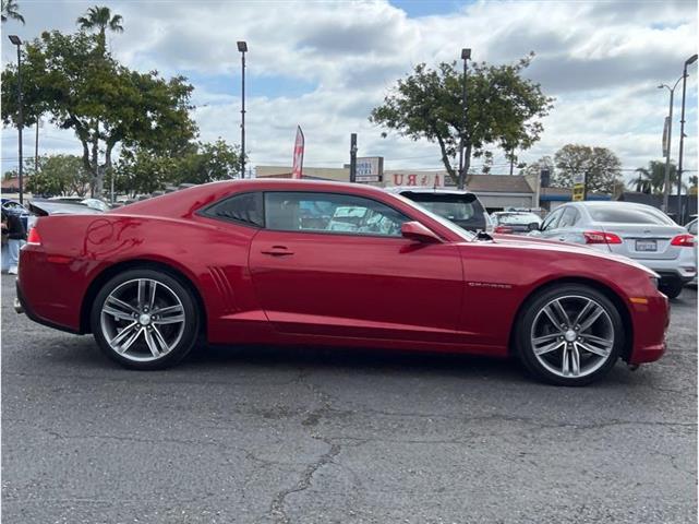 2015 Chevrolet Camaro image 5