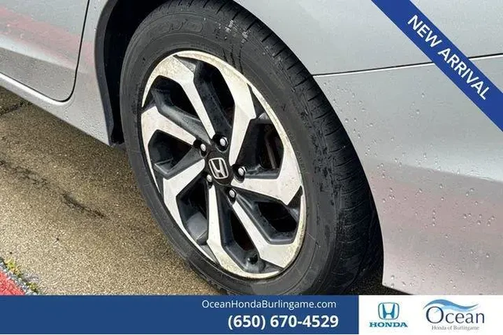 $22991 : Honda Accord 2016 EX-L V6 4d image 1