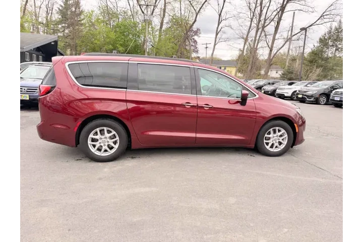 $12995 : 2017 Pacifica Touring Plus image 8