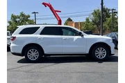 $25995 : Dodge Durango 2023 SXT 4dr S thumbnail