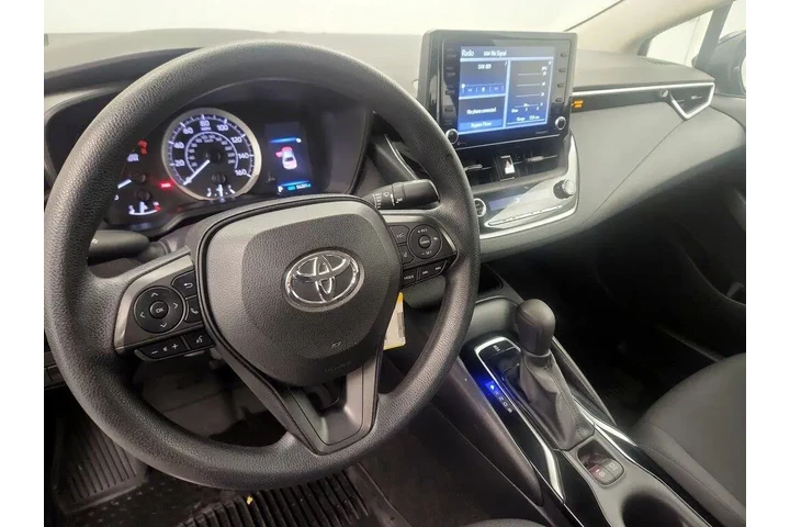 $19998 : Toyota Corolla 2022 LE 4dr S image 9