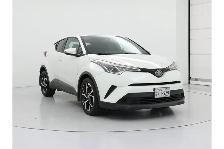 $15998 : Toyota C-HR 2018 XLE 4dr Cro image 1