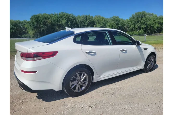 $11495 : 2020 Optima LX image 7