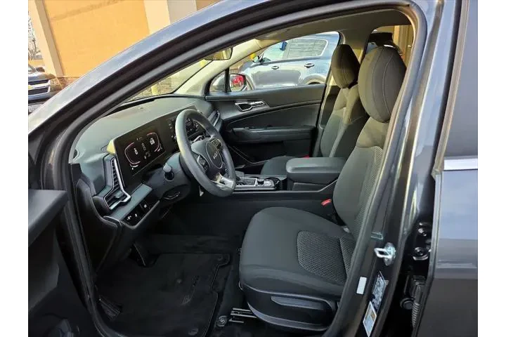 $22998 : Kia Sportage 2023 LX 4dr SUV image 10