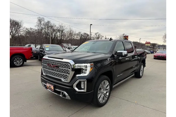 $26390 : 2021 GMC Sierra 1500 Denali image 1