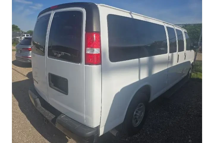 $36211 : Chevrolet Express 2023 LS 35 image 3
