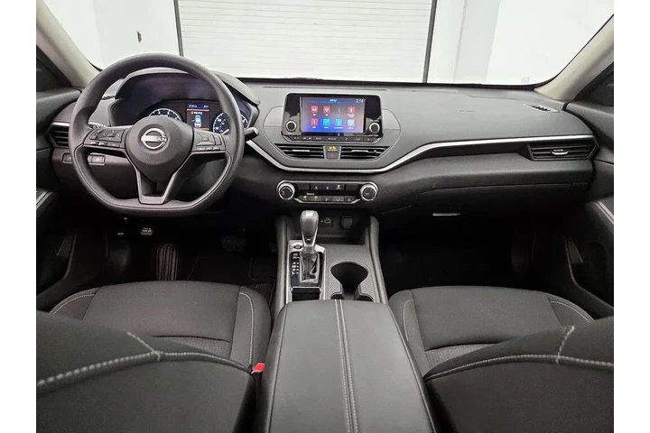 $19998 : Nissan Altima 2023 2.5 S 4dr image 9