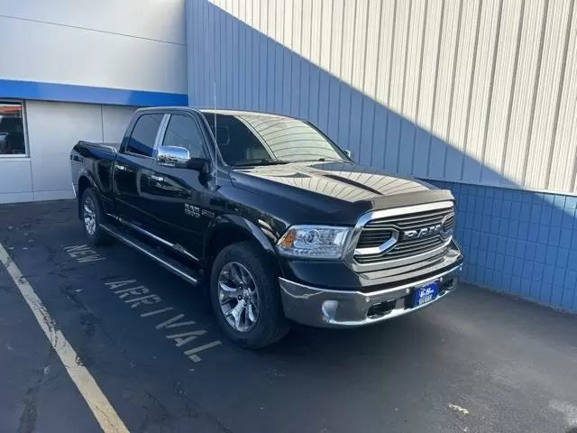 $23454 : Pre-Owned 2015 1500 Laramie L image 1