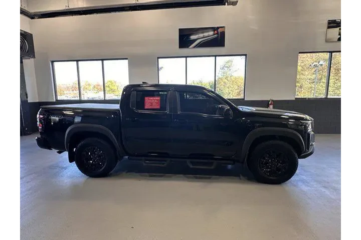$34395 : Nissan Frontier 2023 4x4 PRO image 7