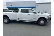 $48999 : Ram 3500 2019 4x4 Laramie 4d thumbnail