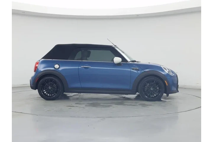 $28998 : MINI Convertible 2023 Cooper image 7