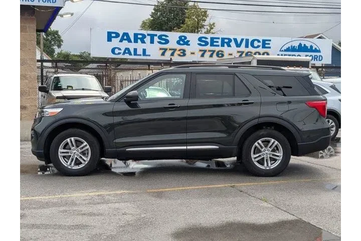 $32555 : Ford Explorer 2023 AWD XLT 4 image 7