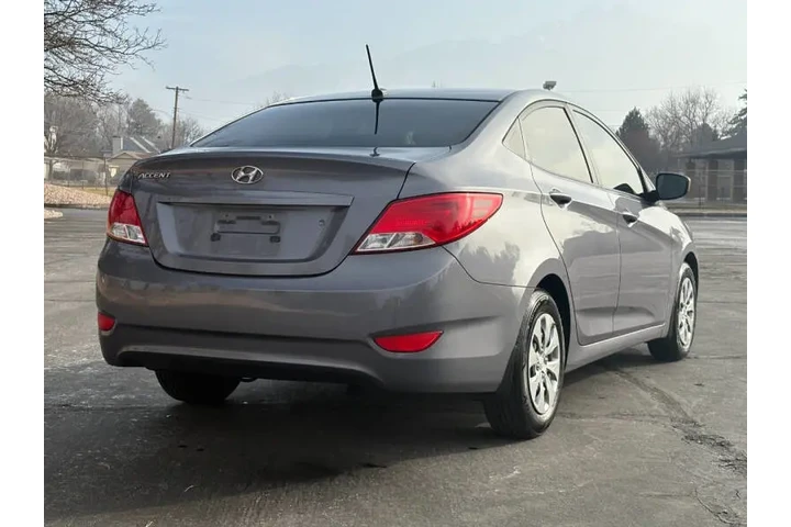 $7900 : 2016 Accent SE image 5