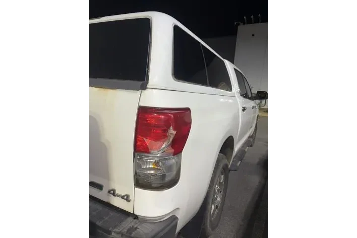 $19141 : Toyota Tundra 2012 4x4 Limit image 5