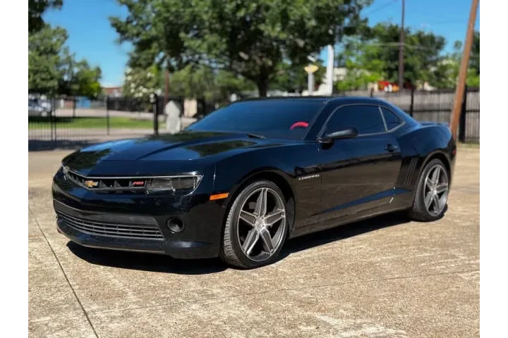 $11952 : 2015 Camaro image 1
