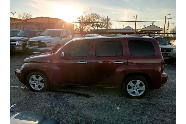 $3500 : 2006 HHR LT image 7