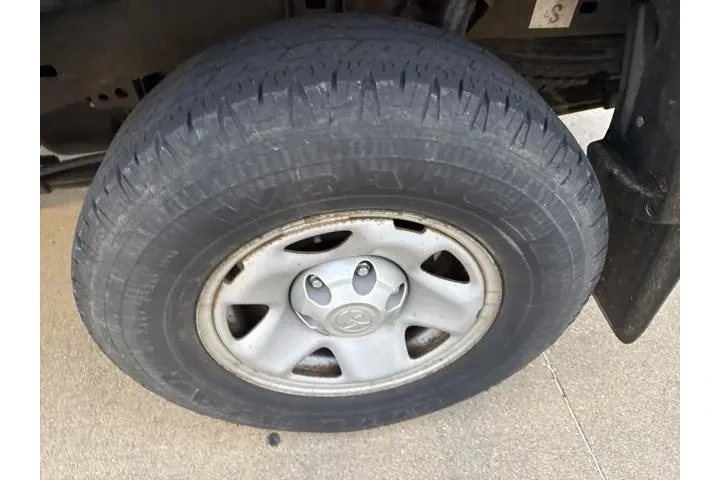 $12910 : Toyota Tacoma 2013 4x4 Base image 9