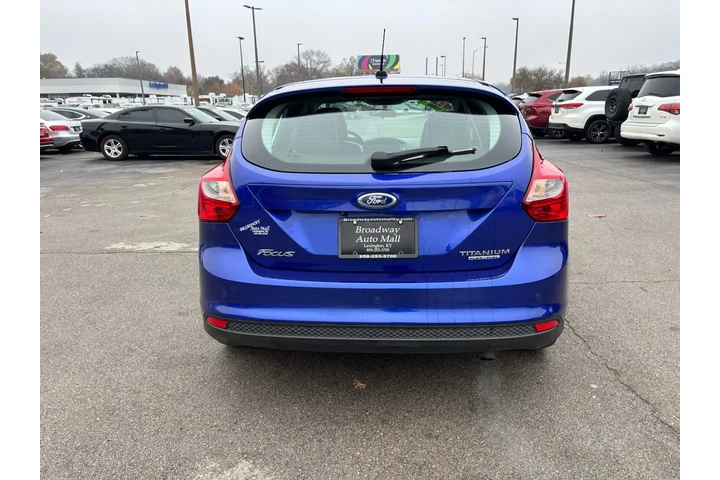 $5980 : 2014 Focus 5dr HB Titanium image 3