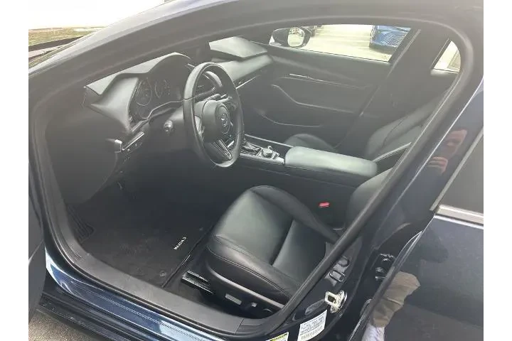 $22995 : Mazda Mazda3 Hatchback 2024 image 4