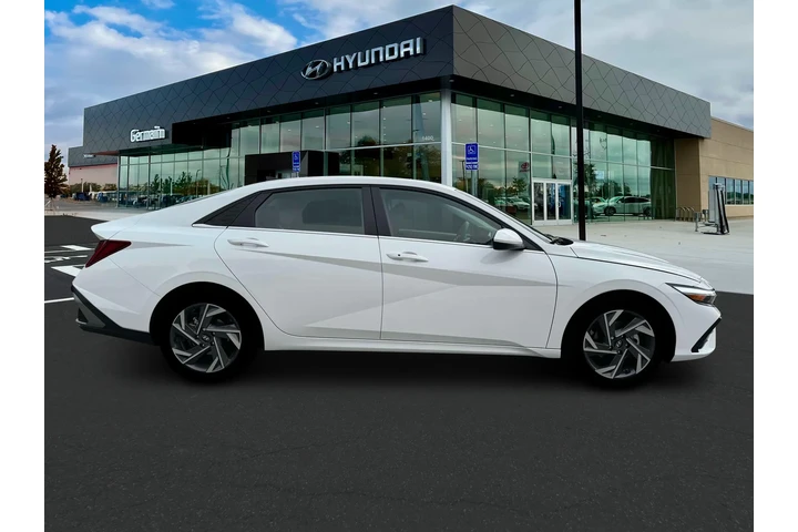 $24940 : Hyundai ELANTRA 2025 SEL Con image 9