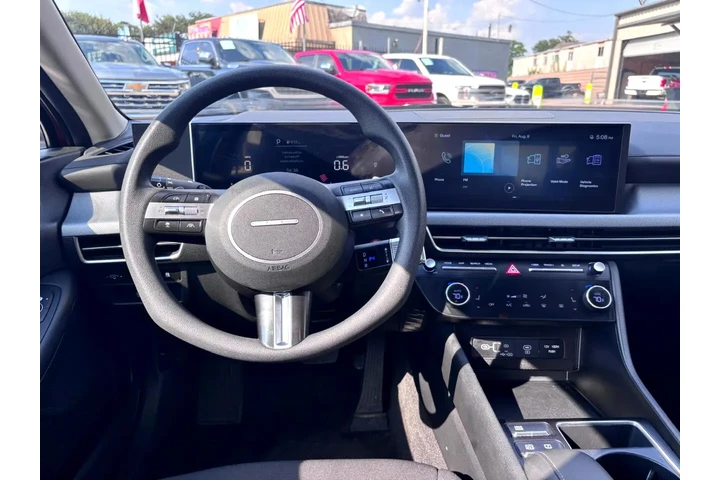2024 Sonata SEL image 8
