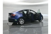 $36204 : Tesla Model Y 2023 AWD 4dr C thumbnail
