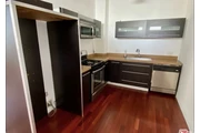 $1000 : 1 bed, 1 bath thumbnail