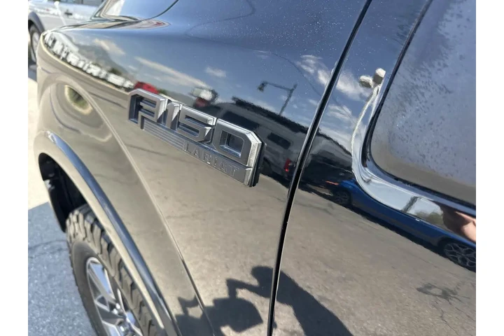 $24910 : 2017 F-150 Lariat image 10