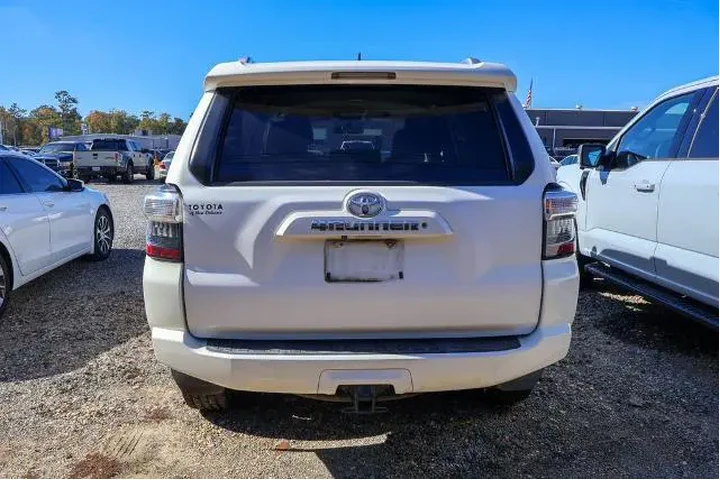 $19611 : Toyota 4Runner 2016 4x2 SR5 image 4