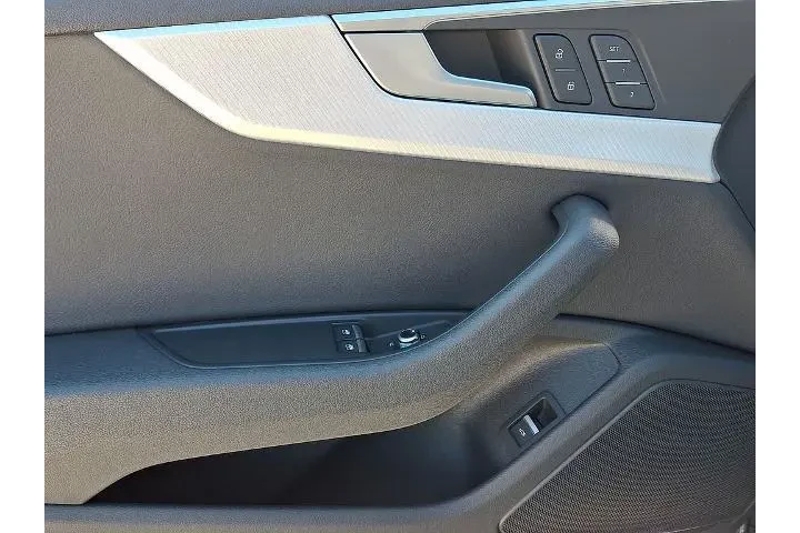 $23944 : Audi A5 2018 AWD 2.0T quattr image 10