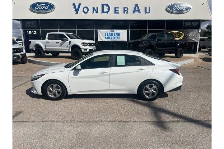 $16995 : Hyundai ELANTRA 2022 SE 4dr image 1
