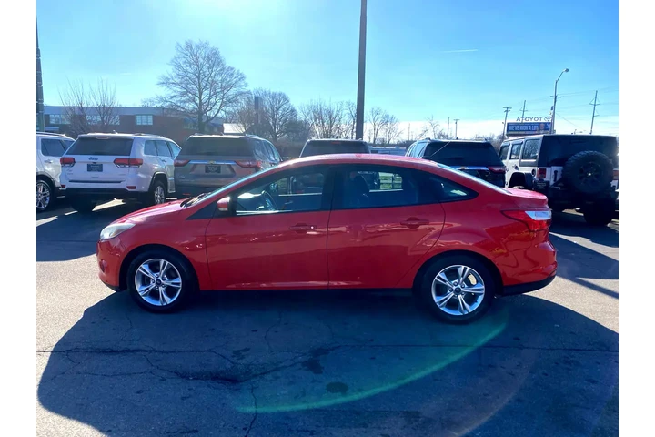 $4980 : 2014 Focus 4dr Sdn SE image 5