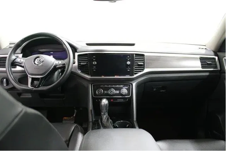 $19942 : Volkswagen Atlas 2019 AWD V6 image 2