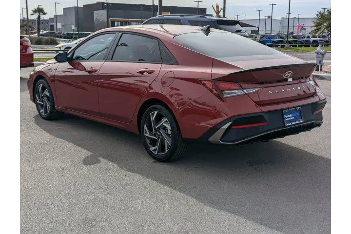 $22999 : Hyundai ELANTRA 2025 SEL Spo image 4
