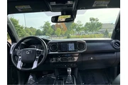$37987 : Gold Certified2022 Tacoma 4WD thumbnail
